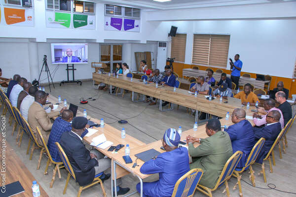 L'Économie Sociale et Solidaire prend racine au Bénin : Le CES en première ligne pour une économie centrée sur l'humain